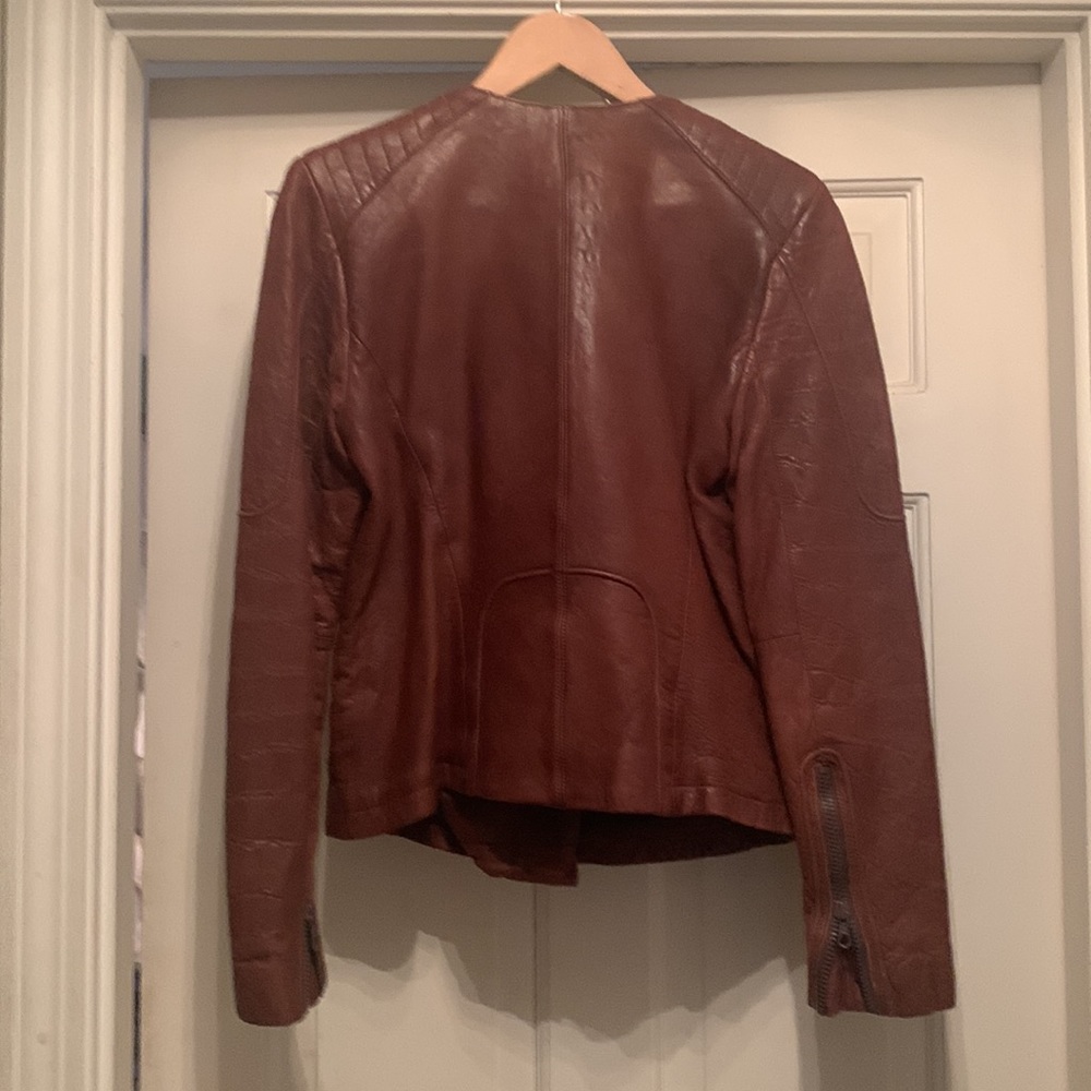 Gap Genuine Leather Jacket - Picture 2 of 4